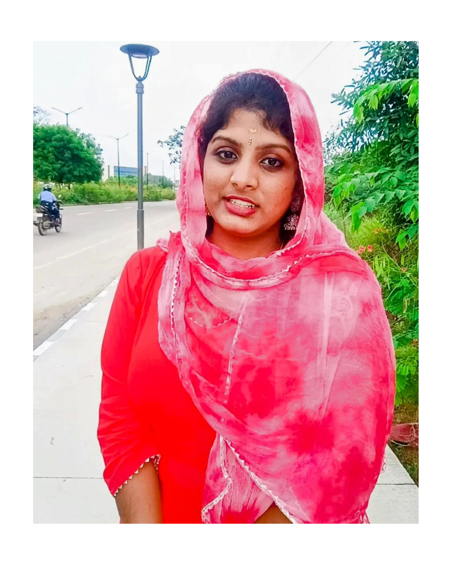 Shrudi sk  Electronics and Communication Home Tutor in Karur